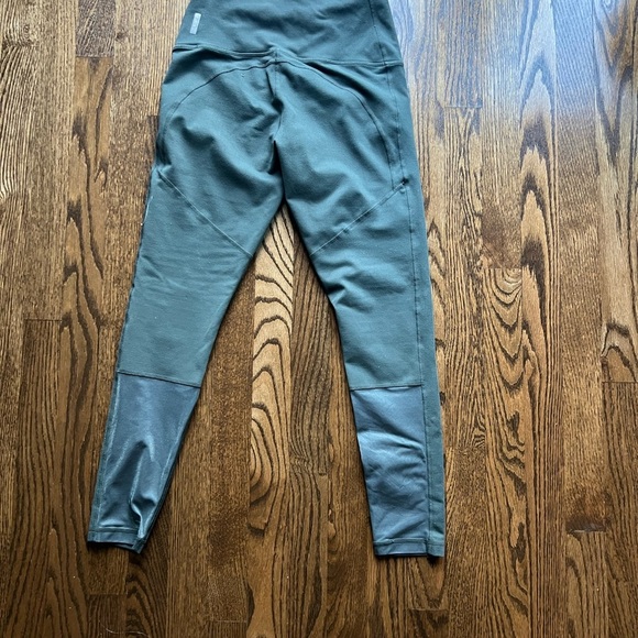 Zella cropped legging - moss green - small - Picture 2 of 6